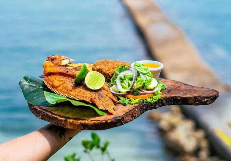 Cartagena: PRIVATE ROSARIO ISLAND UNLIMITED DRINKS - Exploring Isla Grande: Beach Bliss & Social Spaces