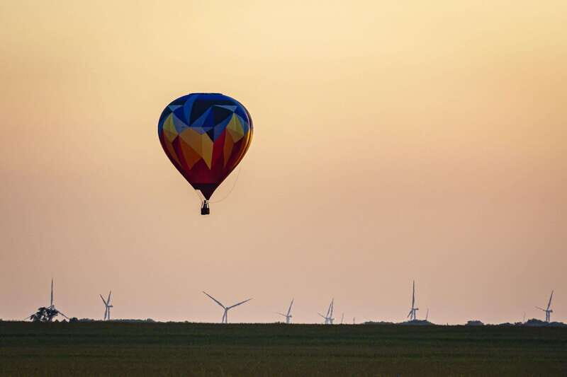 CDMX: Fly over Teotihuacan in a hot air balloon, with transfers and breakfast included. - Price and Value Analysis