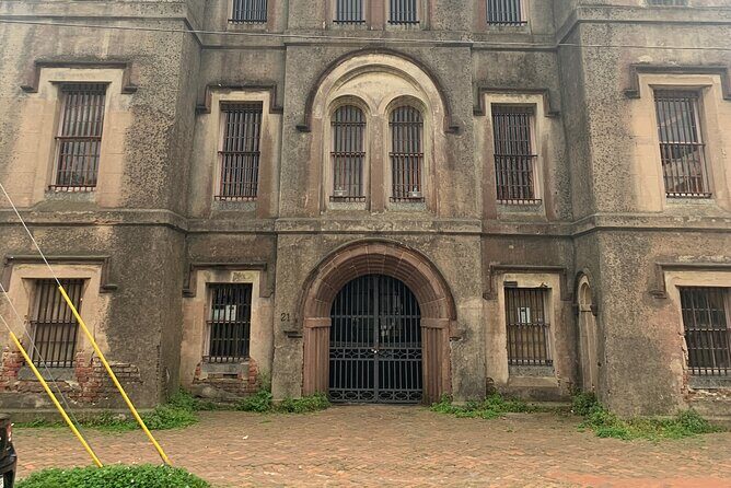 Charleston's Haunted Ghost Tour - Solo Smart Phone Guided Tour - Practical Aspects and What to Expect