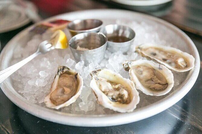 Charleston's Historic Downtown Food Tour - The Food and Drinks