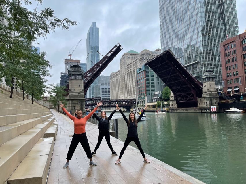 Chicago River Yoga Walk - What makes this tour special?