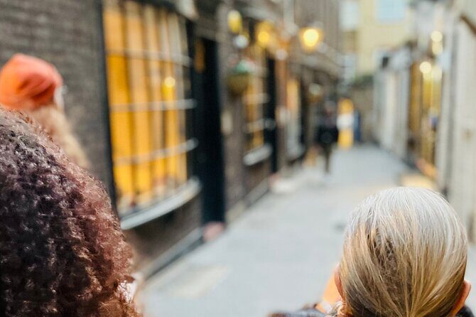 Christmas Lights and Markets Guided Walking Tour with Mulled Wine - Practical Details and What You Can Expect