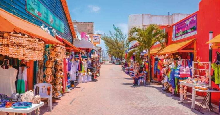 Contoy and Isla Mujeres Island - Transportation & Logistics