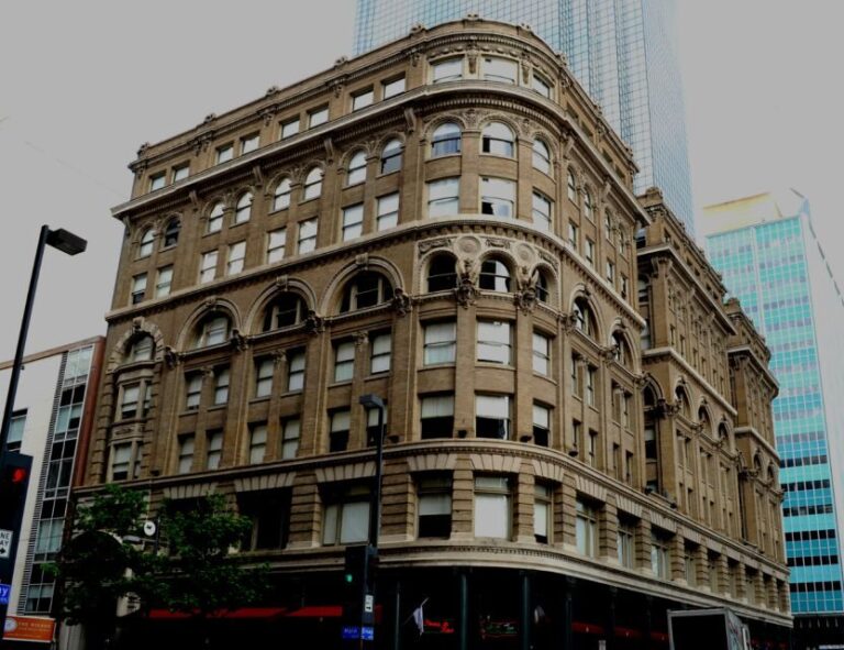 Dallas Spirits & Spirits Haunted Pub Crawl - What to Expect on the Dallas Spirits & Spirits Haunted Pub Crawl