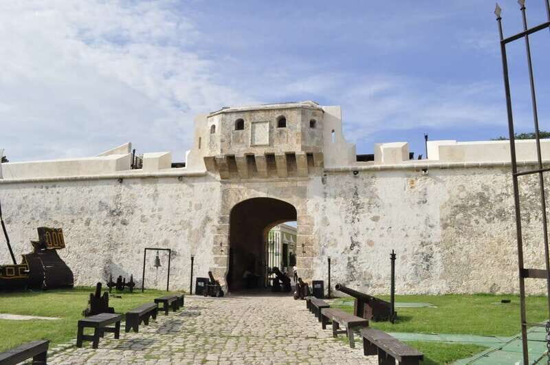 Desde Mérida: Edzna & City Tour Campeche recorrido guiado - Full Breakdown of the Tour Experience