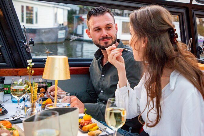 Dinner Canal Cruise Amsterdam: 4-Courses Including Drinks - Who Is This Tour Best For?