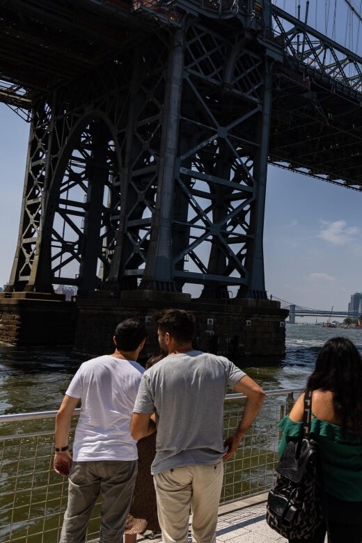 Discover NYC-Tour of Manhattan, The Bronx, Queens & Brooklyn - The Value of This Tour