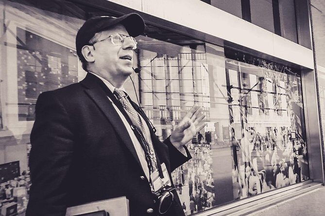 Financial Crisis Tour with a Finance Professional - The Experience in Action