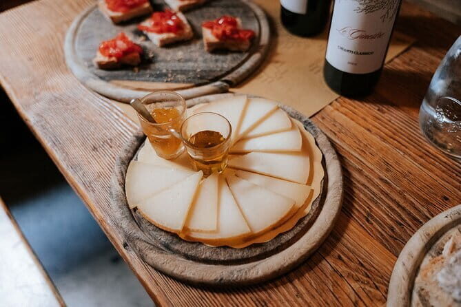 Florence Oltrarno Neighborhood Food & Wine Dine Around - What Sets This Tour Apart