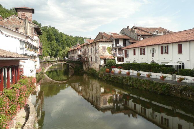 French-Basque Countryside Private tour Discover the hidden beauty of Pyrenees - What Makes This Tour Stand Out