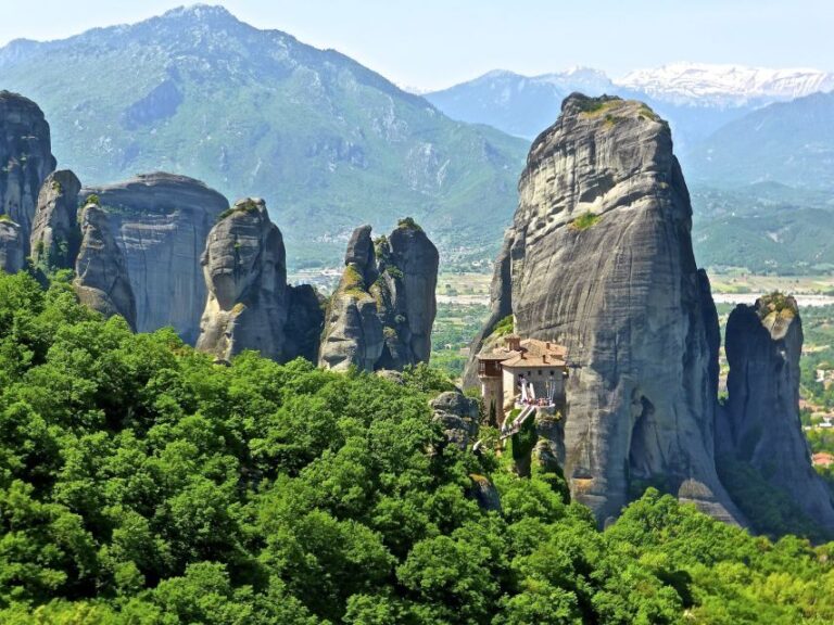 From Athens: City, Delphi, Meteora, & Santorini 8-Day Tour - An In-Depth Look at the Itinerary