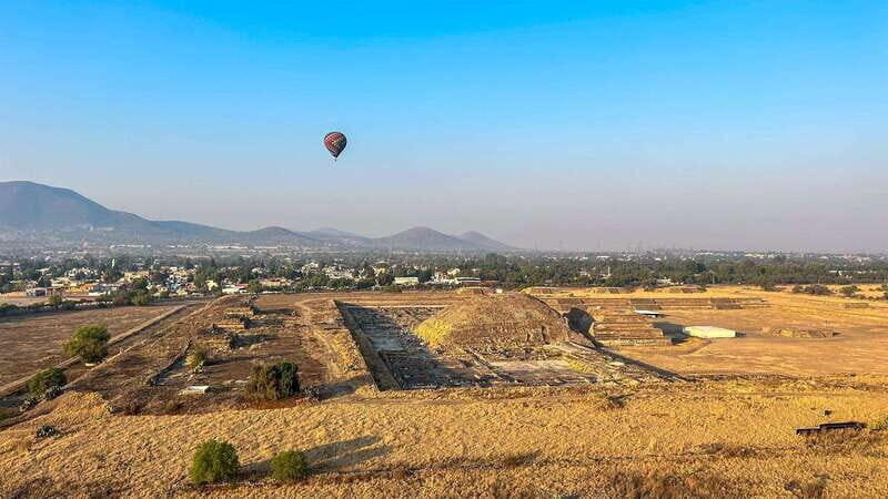 From CDMX: Hot air balloon ride, guided visits to Teotihuacan and Guadalupe - Practical Details and Tips