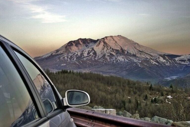 From Seattle: Private Transport to Portland by SUV - The Comfort and Convenience of Private Transfers