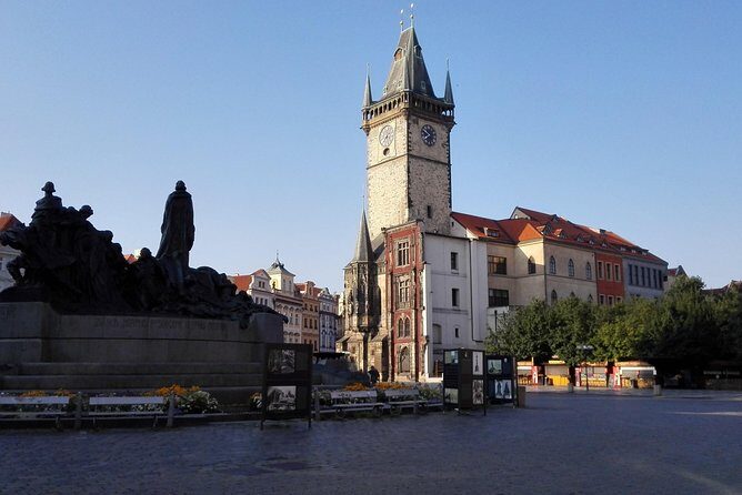 Get to see all sites in one tour - Prague private tour by minivan - Who Is This Tour Best For?