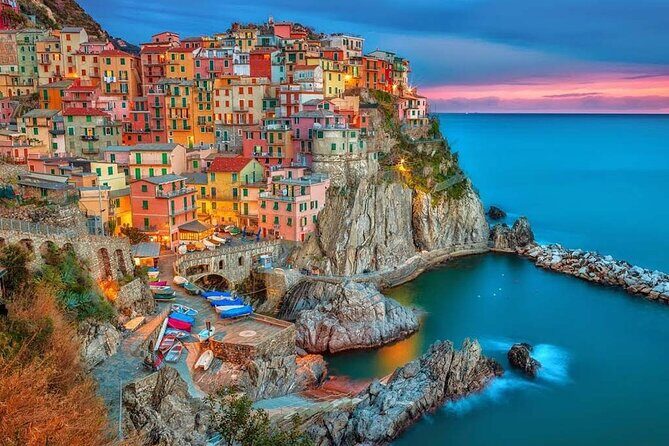 Guided Day Tour on Private Boat to Cinque Terre private boat - Why Choose a Private Boat Tour?