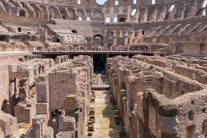 Guided tour of the Colosseum, Roman Forum and Palatine in Spanish - Real Traveler Insights