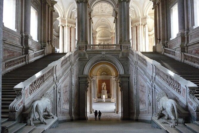 Guided tour of the Royal Palace of Caserta with an art expert - What to Expect from the Guided Tour of Caserta