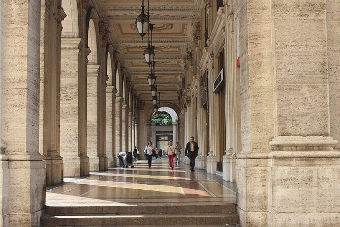 Guided Walking Tour in Genoa - Piazza de Ferrari – The Heart of Genoa