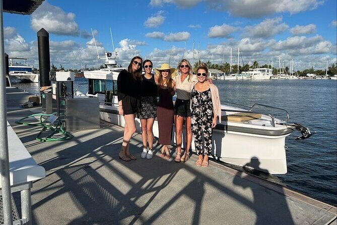 Half Day Luxury Boat Tour in St. Petersburg with Snorkeling - Practical Details and Considerations