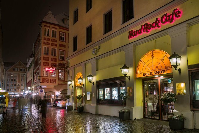 Hard Rock Cafe Munich with Set Lunch or Dinner - The Meal Options and What They Mean for You