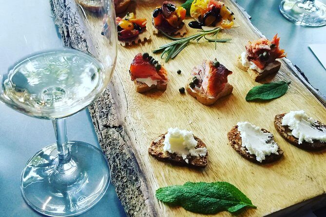 Healdsburg Small-Group Food and Wine Walking Tour - Why This Tour Works