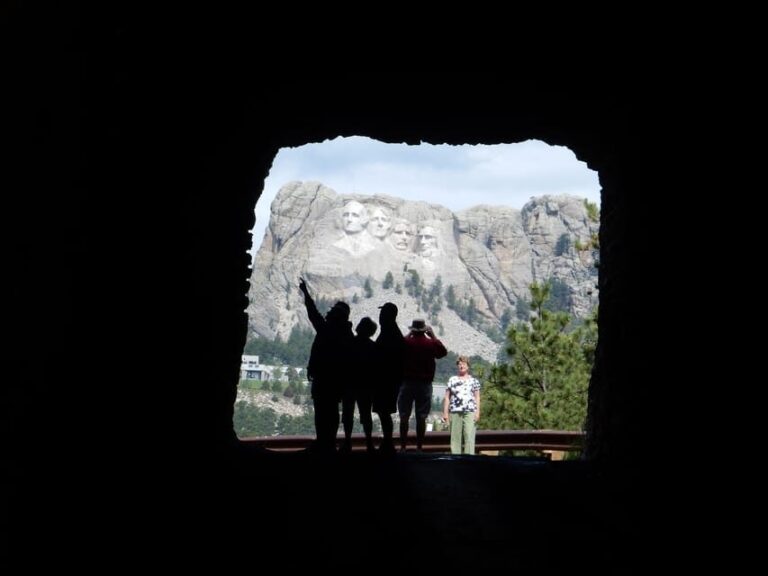 Hill City: Private Mount Rushmore, Crazy Horse & More Tour - Why Is This Tour a Good Value?