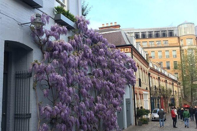 Historic London Pub Walk. A Walk Around Belgravia and Her Amazing Pubs - Who Should Consider This Tour?