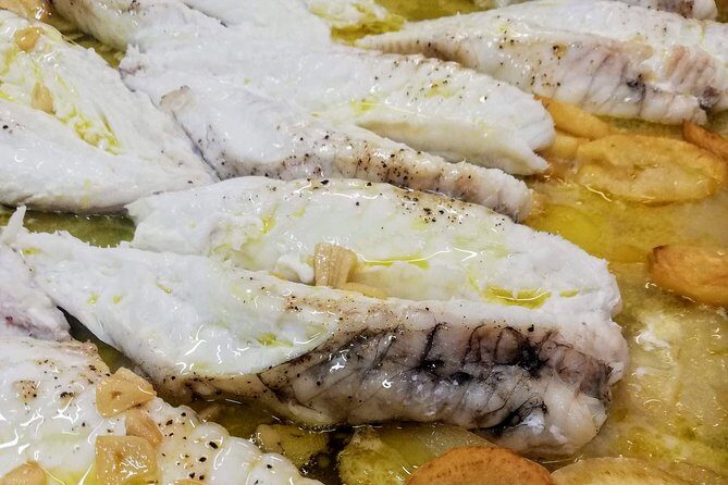 HONDARRIBIA SIGHTSEEING and GASTRONOMIC SOCIETY - Gastronomic Adventure - The Heart of the Tour: The Basque Gastronomic Society