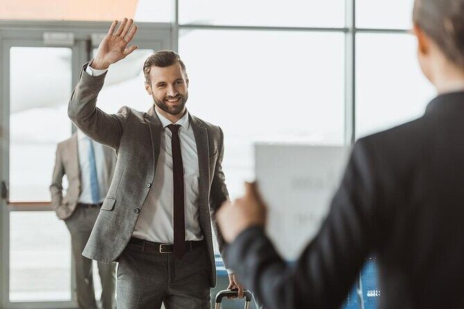 Honolulu Airport: Waikiki Private Transfer With Lei Greeting - Why This Transfer Is Worth Considering