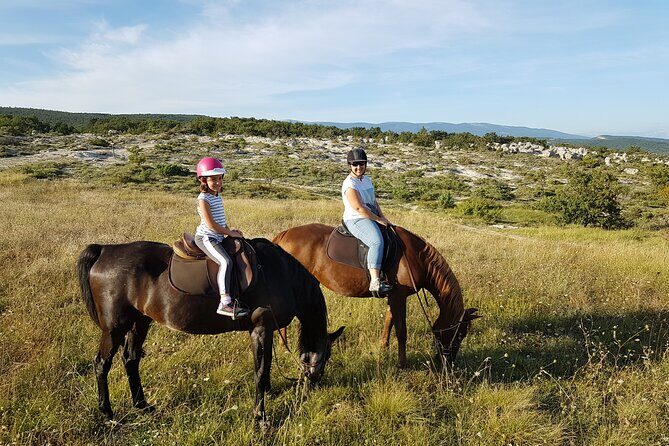 Horse ride in Haute Provence Luberon and Forcalquier - The Scenic Highlights