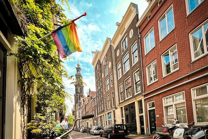 Humans of Amsterdam - Cultural Walking Tour incl. meeting locals - Learning About Amsterdam’s Cannabis Culture at Paradox Coffeeshop