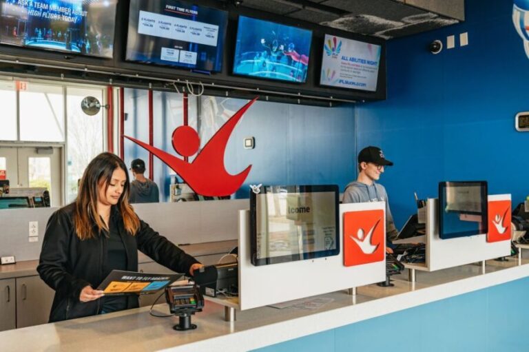 iFLY Minneapolis First Time Flyer Experience - The Value of the Experience