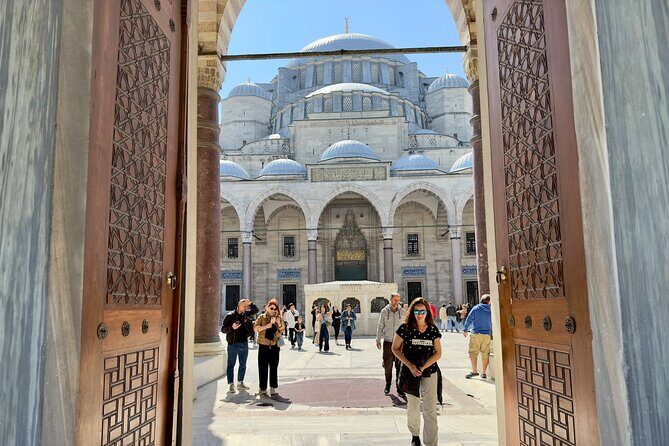 Istanbul Old City: Basilica Cistern - Blue Mosque - Grand Bazaar - Practical Details and What to Expect