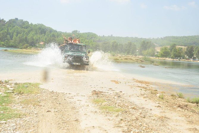 Jeep Safari Adventure around Green Canyon - Who is this tour best suited for?