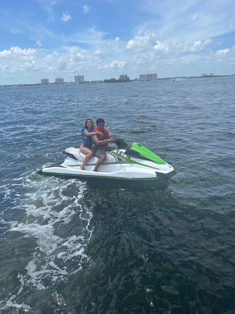 Jet Skis in Miami - The Experience: Pros & Cons