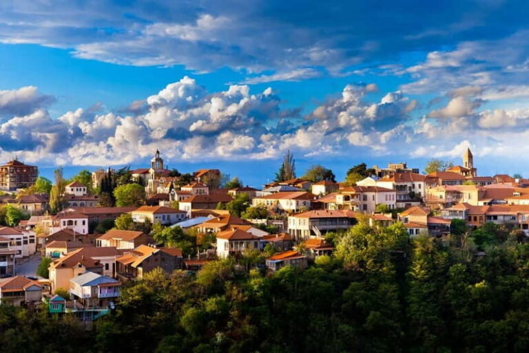 Kakheti: Sighnaghi, St. Nino Basilica, and Bread Making Tour - Stop 2 & 3: Scenic Breaks in Manavi and Badiauri