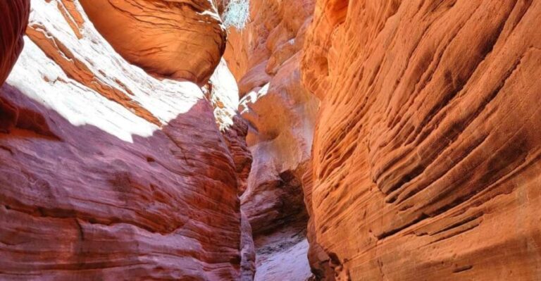Kanab: Red Canyon Off-Road Jeep and Hiking Tour - Why This Tour Works Well for Travelers