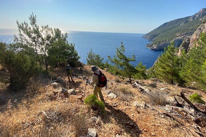 Karpathos Aperi Limniotis Cave Hike for stalagmites / stalactites - The Value of the Tour