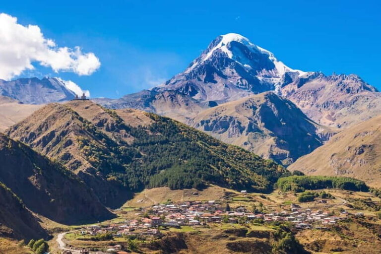 Kazbegi private tour: from Tbilisi - What to Expect from the Tour