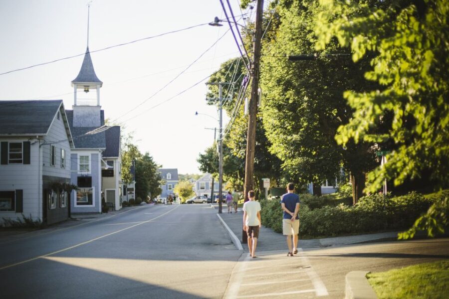 Kennebunkport: A Garden Stroll - Gardens and Green Spaces