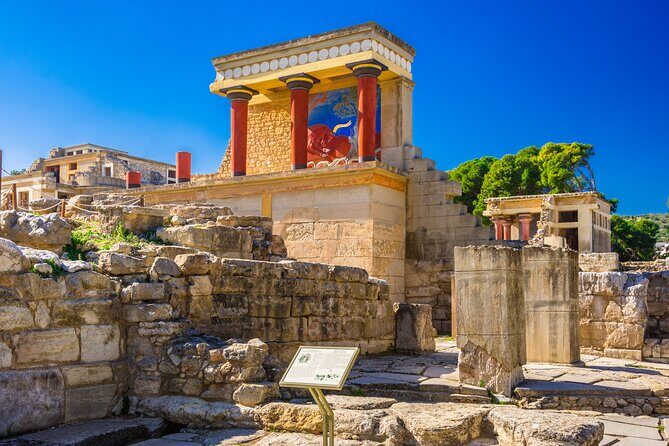 Knossos Palace of Crete with transportation 7h tour - Additional Insights from Reviews