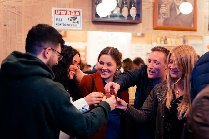 Krakow: 6-Course Full Polish Food & Vodka Dining Experience - Food and Drink Quality: More Than Just a Snacking Tour