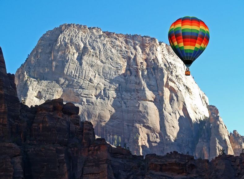 LA: Vegas, Grand Canyon, Antelope and Bryce, Zion 4-Day Tour