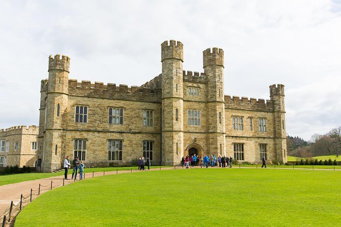 Leeds Castle, Cliffs of Dover and Canterbury Day Trip from London with Guided Cathedral Tour - The Itinerary in Detail