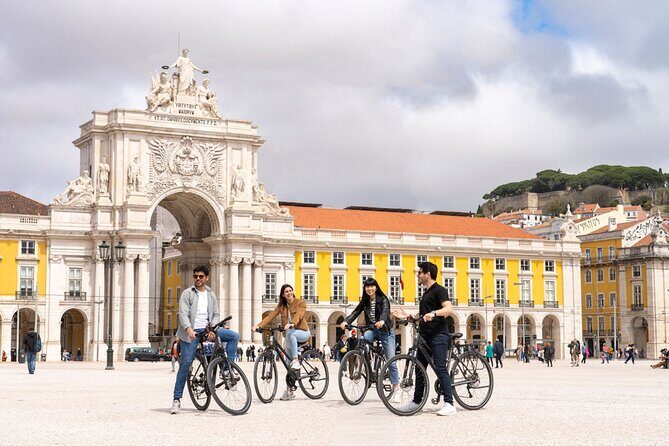 Lisbon 360 City Tour: Bike tour, Boat Trip and Helicopter Flight - Inside the Experience: What to Expect