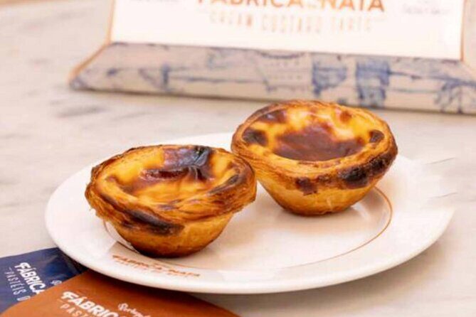 Lisbon Essentials 3h Tour: See, Taste and Learn with a Local - Transportation and Timing: Why They Matter