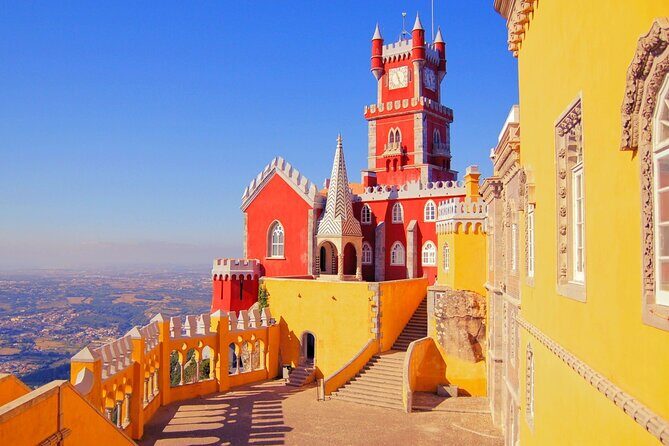 Lisbon: Pena Palace, Sintra CaboRoca Cascais Day Tour Small Group - A Detailed Look at the Itinerary
