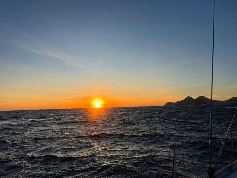 Los Cabos: Sunset Sailboat Tour with Snacks and Drinks - The Onboard Bar and Gourmet Snacks