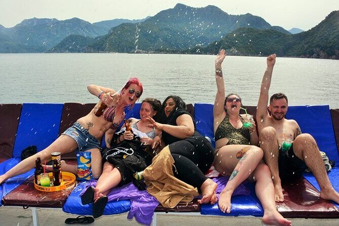 Marmaris Booze Cruise With Ultra All Inclusive Drinks & BBQ Lunch - Who Should Consider This Tour?