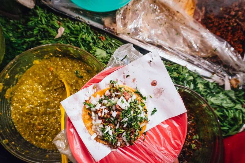 Mexico City: Evening street taco tour and cocktail - An In-Depth Look at the Taco Tour Experience
